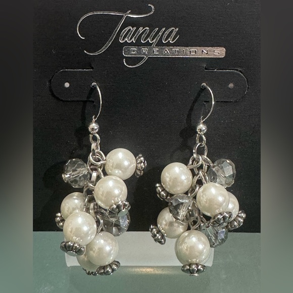 High-End Department Store Designer One of Statement Earrings - Picture 4 of 7